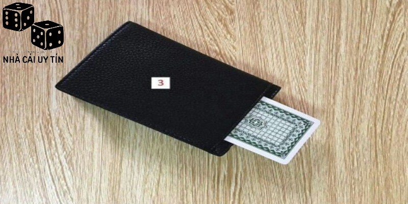 Ví đổi bài đánh liêng được hiểu như thế nào? 